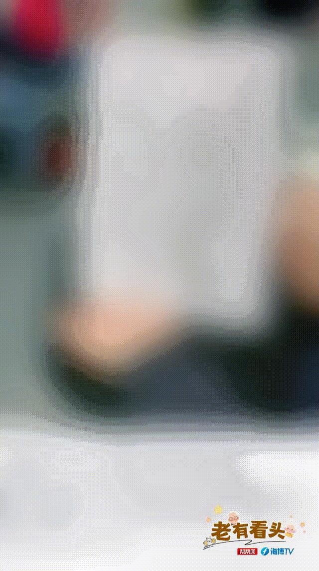 DƬ